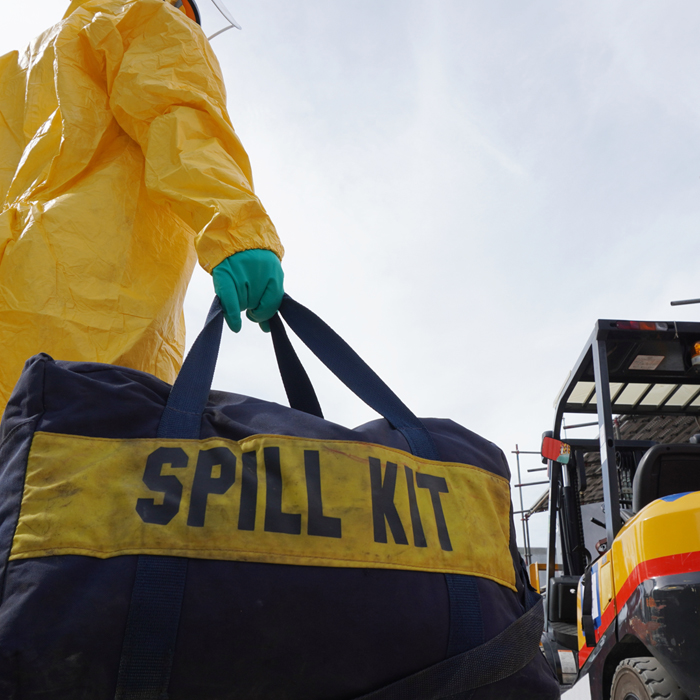 Spill kits: How to respond to a spill in the workplace